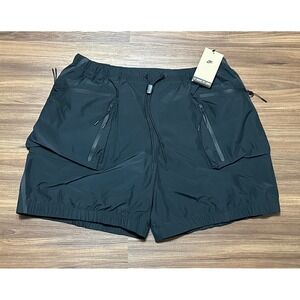 Nike Tech Super Lightweight Mens Cargo Shorts Black (HJ2946-010) Size L